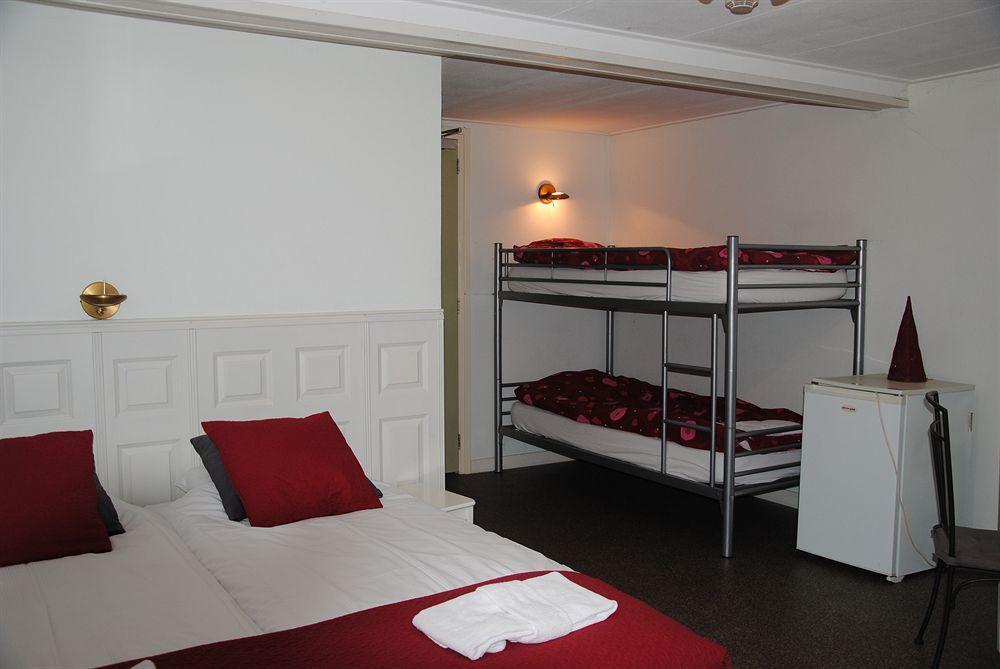 B&B Blauwestadhoeve Midwolda Exterior photo